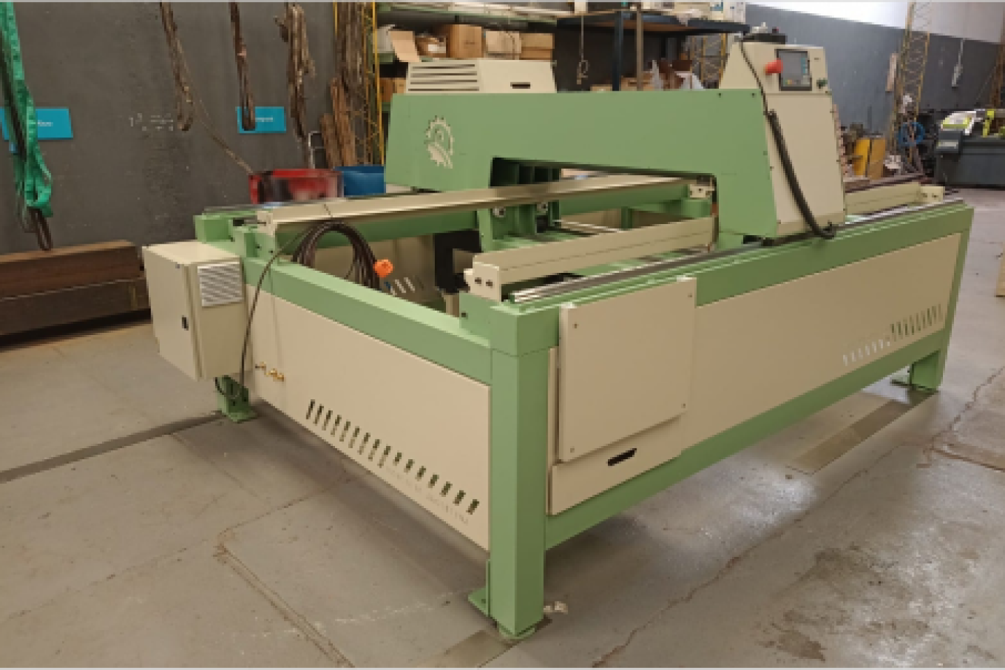 ECOM CNC